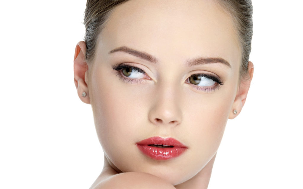5 полезных советов по макияжу для экономии времени
